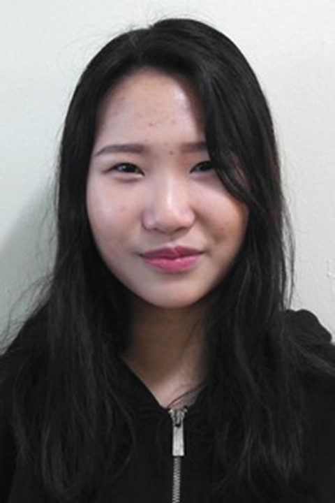 Hyeon Ji in April 2016. 