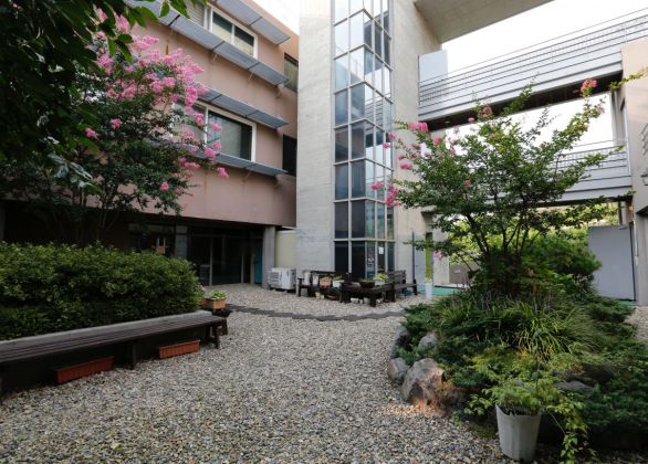 The Holt Morning Garden shelter for single mothers and their children in Korea. 