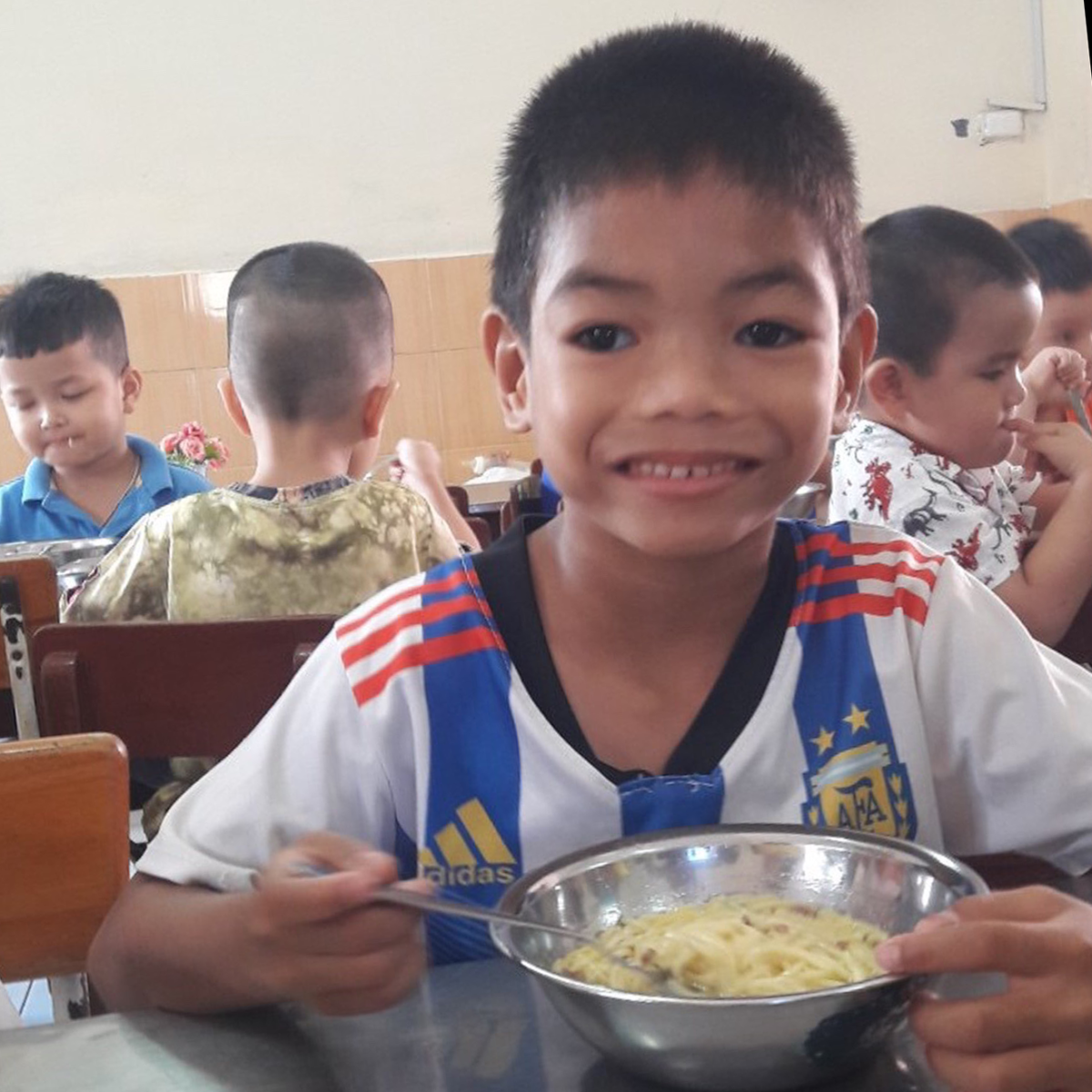 duy eating food thank you for helping duy grow and thrive