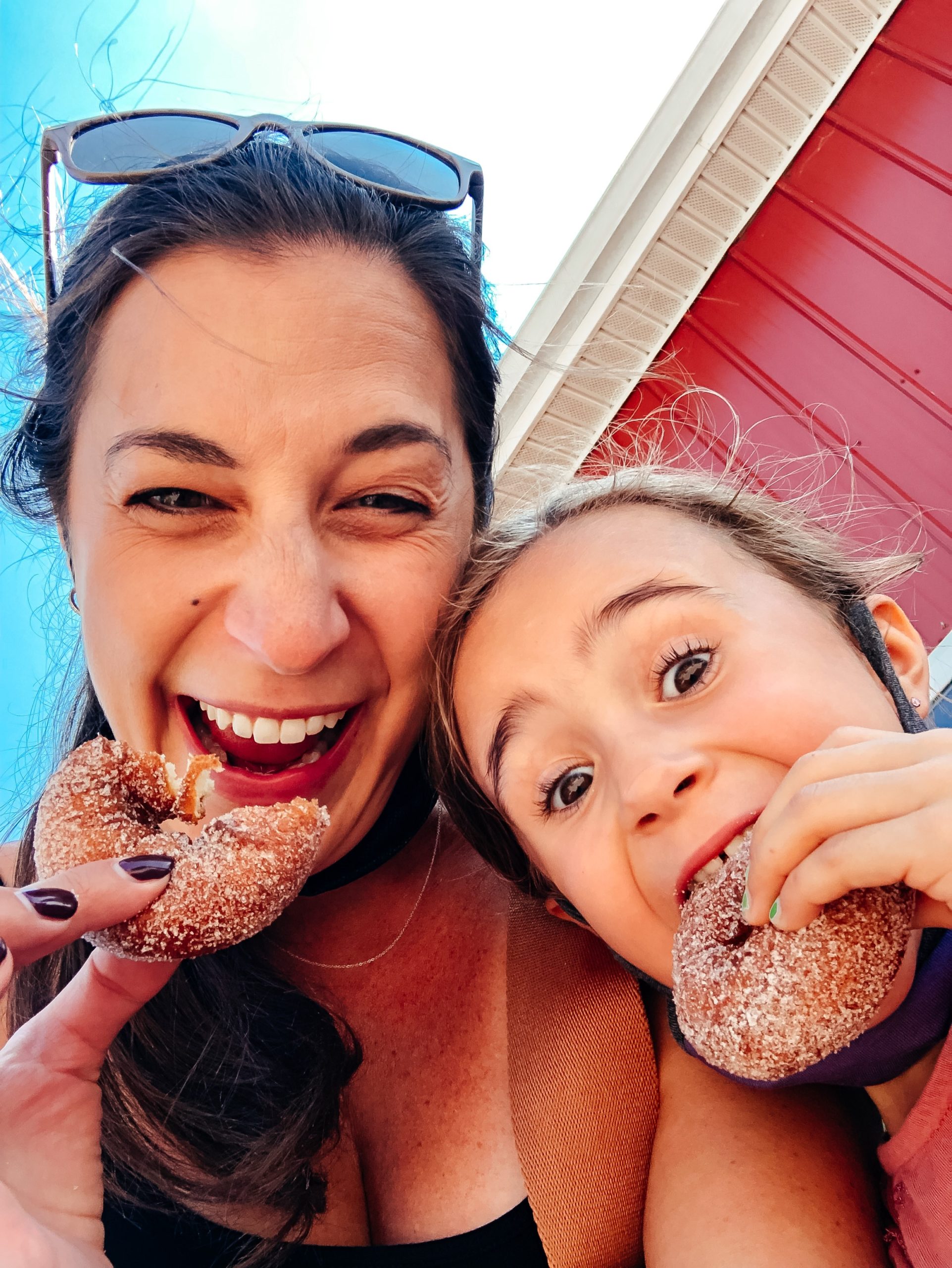 mother daughter doughnuts