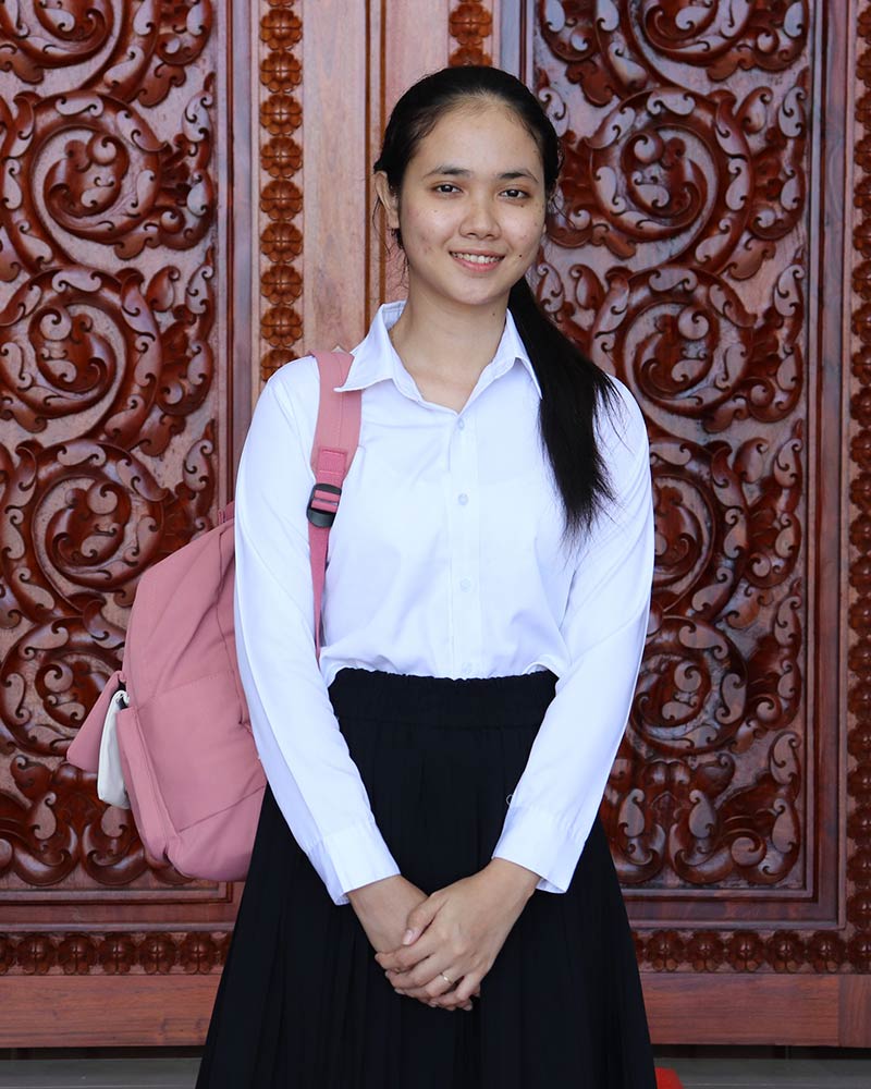 cambodian girl in holt education program