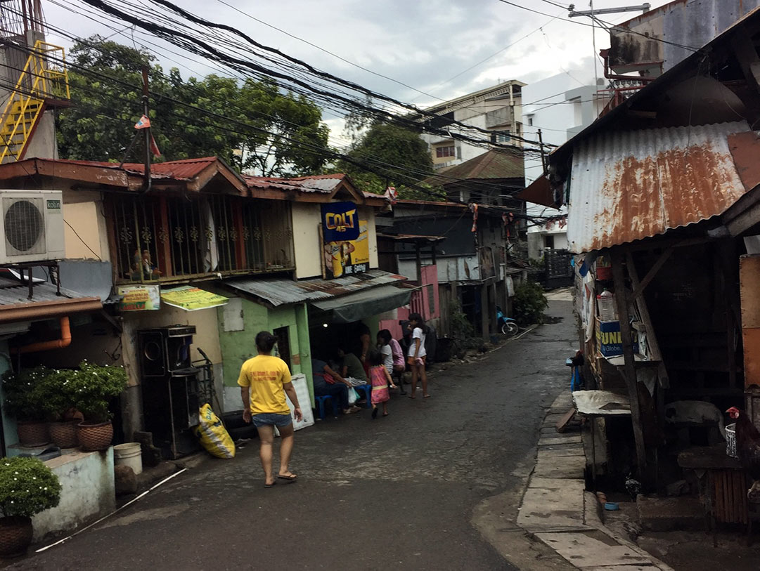 An alleyway of makeshift homes in the Philippines